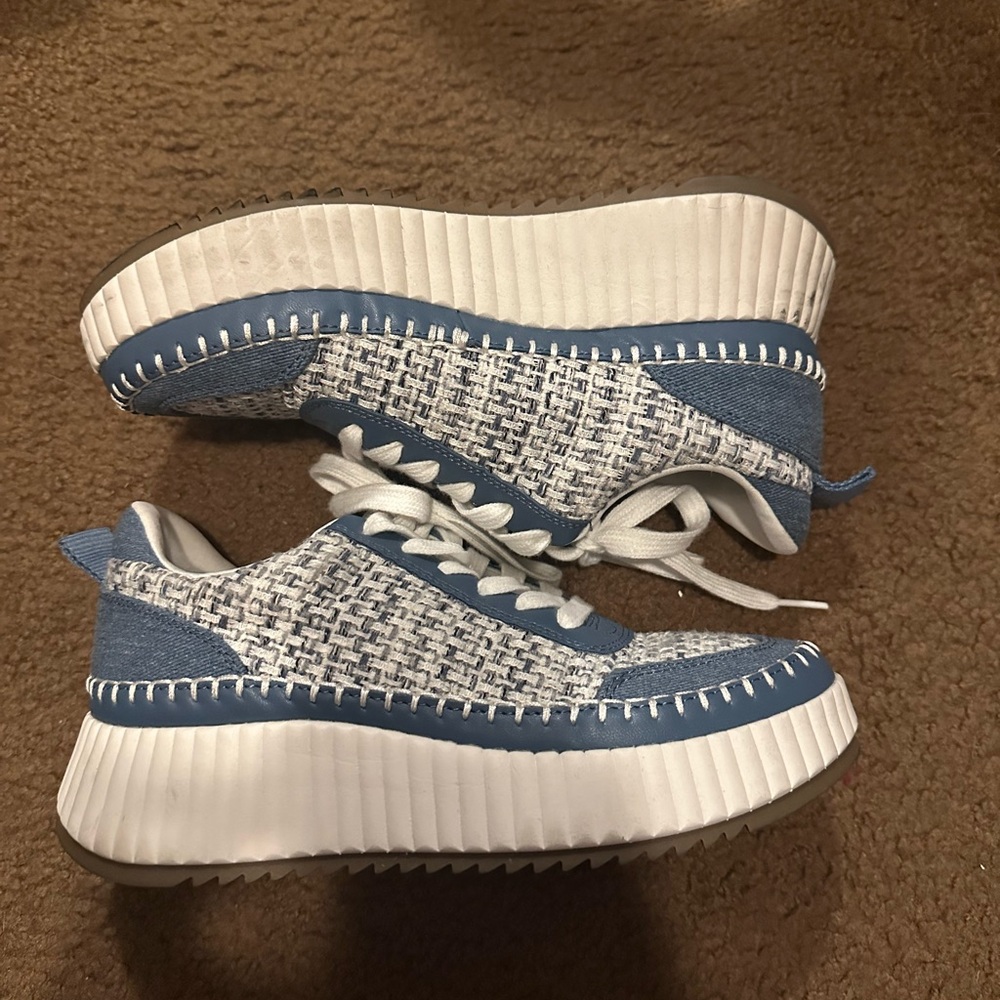 Universal Thread Blue And White Platform Sneakers - image 3